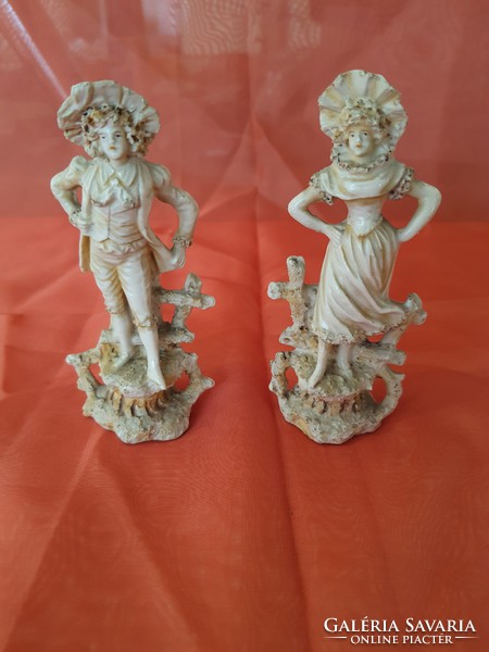 Wonderful antique porcelain couple.
