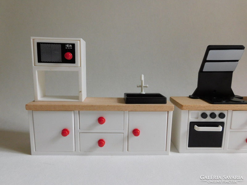 Dollhouse equipment - kitchen furniture
