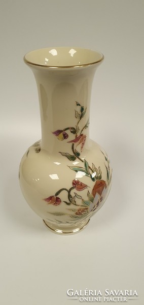 Zsolnay, flower decorated vase