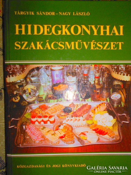 ---Hidegkonyhai szakácsművészet 550 oldal