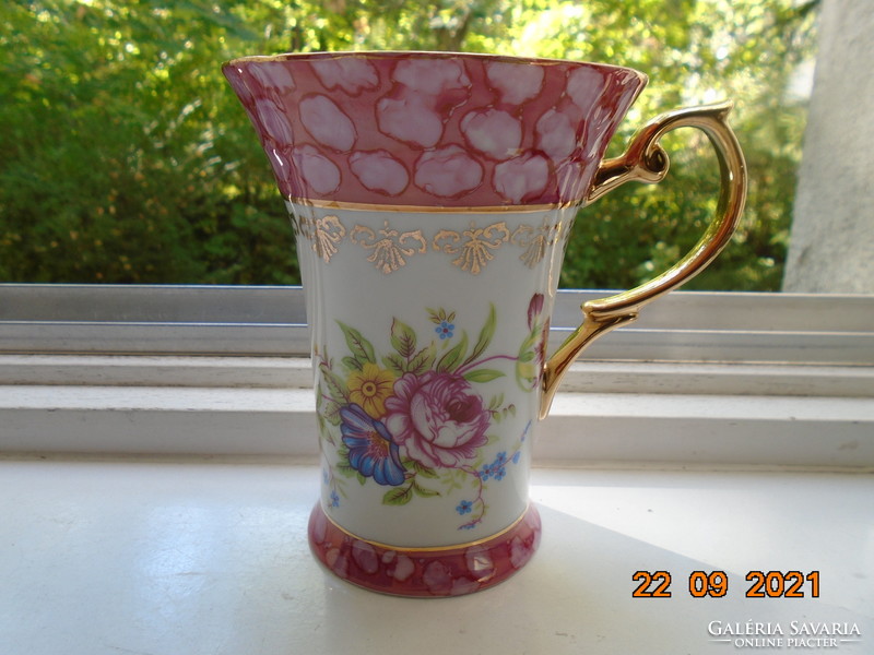 Imperial japan design label with special curved pink rim, flower and gold patterned teacup