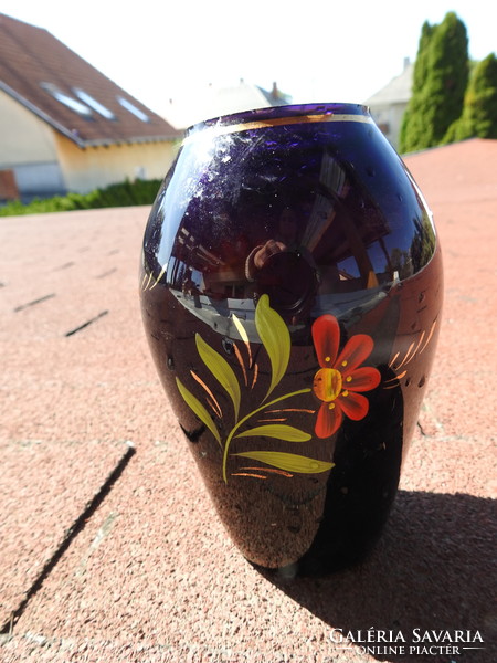 Kobalt kézifestéses virágmintás váza - üvegváza