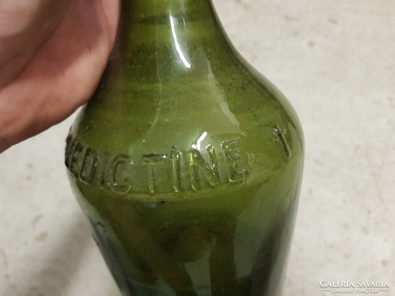 Antik Benedictine üveg