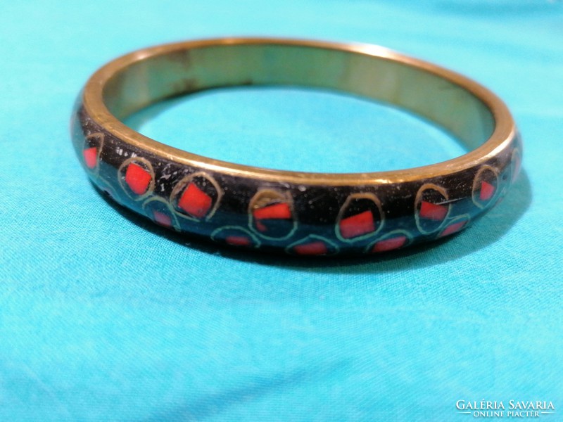 Bracelet with coral (555)