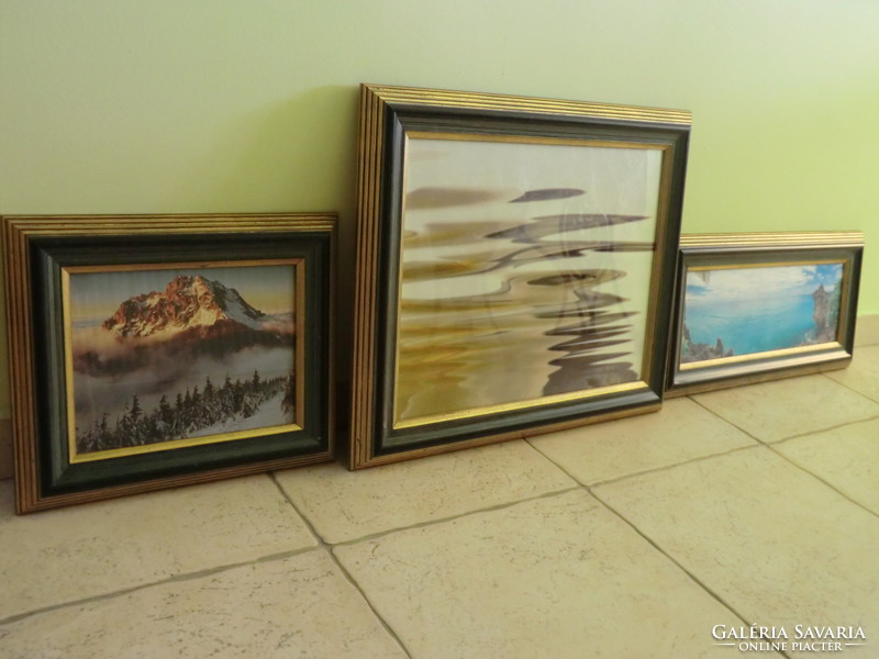 Picture frames made of wood 3 sizes identical frame