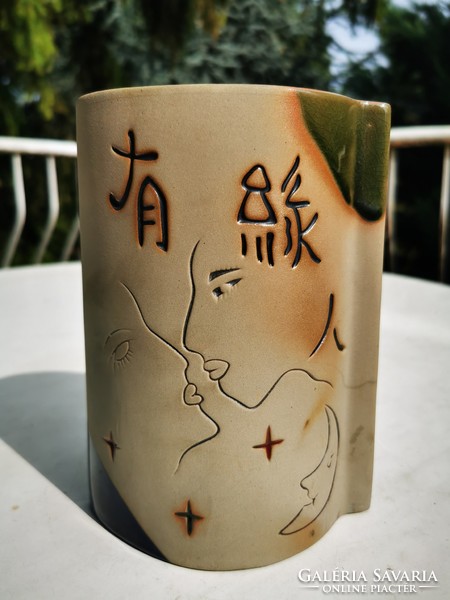 Lovers, Japanese vase