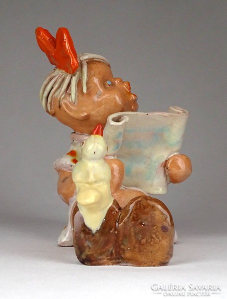 1A015 Little bird girl hops ceramic figure