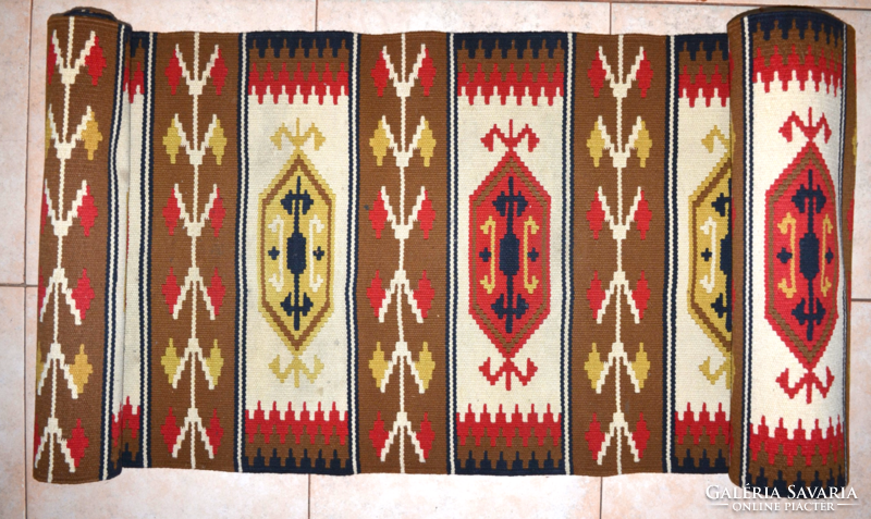 Ritka monumentális hosszúságú Torontáli gyapjú szőnyeg kelim 02  ( 520 x 61 cm )
