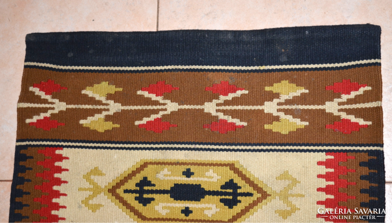 Rare monumental length Toronto wool rug kelim 02 (520 x 61 cm)
