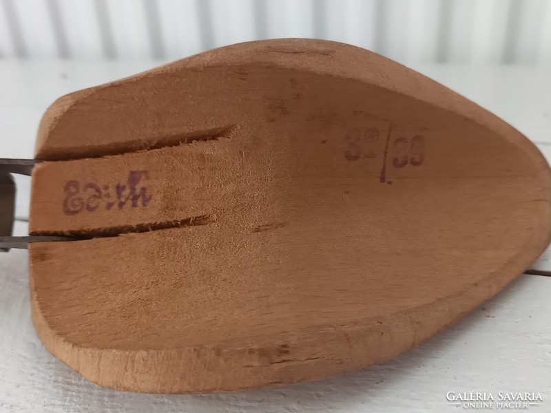 Ritka, vintage,régi ''KUG'' Patent ANG cipősámfa dekorációnak