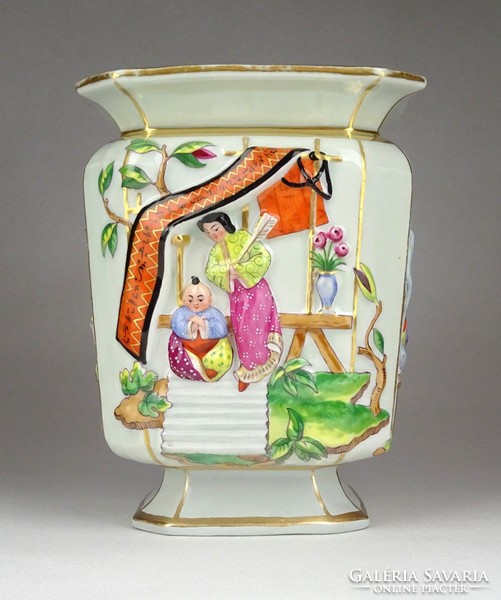 0Z852 antique Japanese porcelain vase late 1800s 16.5 Cm