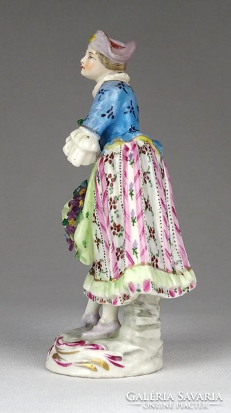 0Z867 Antik francia kalapos virágárus nő porcelán figura 12 cm