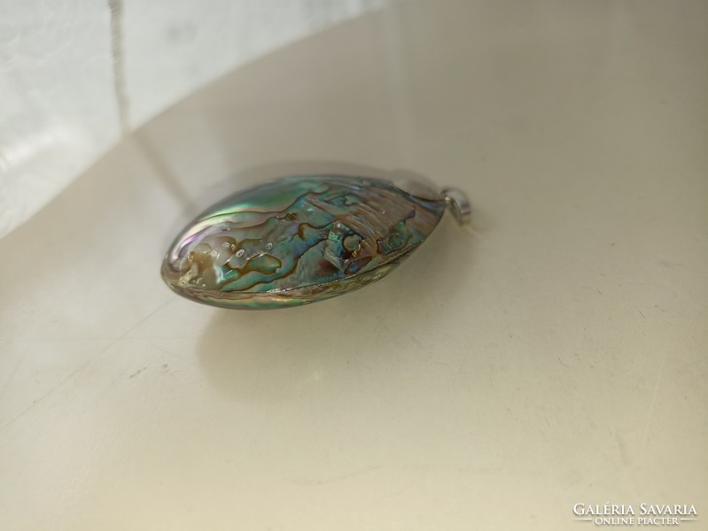 Pendant made of Abalone pearl shells with silver fittings