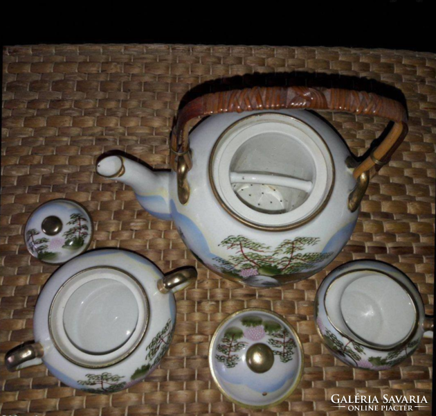 Chinese tea set.