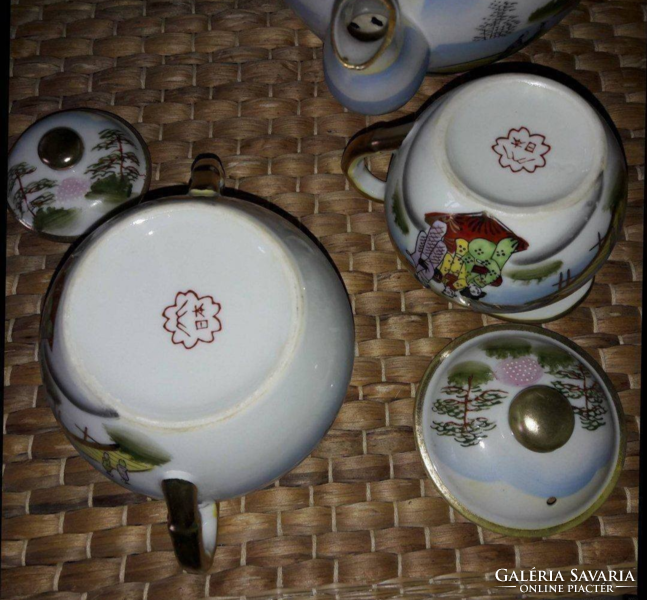 Chinese tea set.