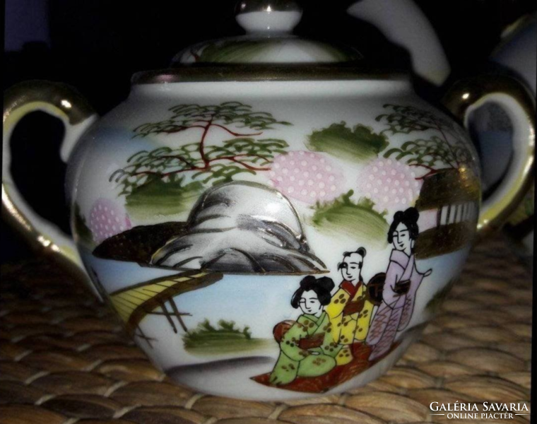 Chinese tea set.