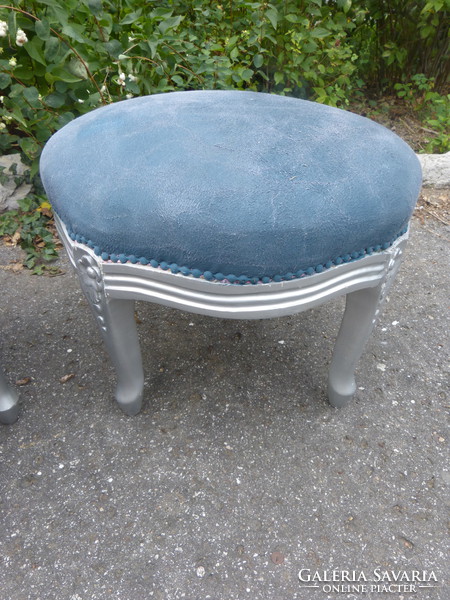 2 pcs neo-baroque seat, puff.