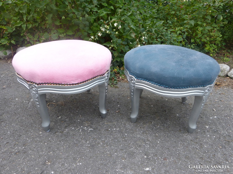 2 pcs neo-baroque seat, puff.