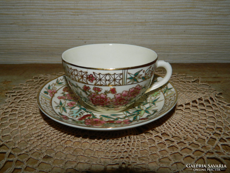 Zsolnay coffee cup