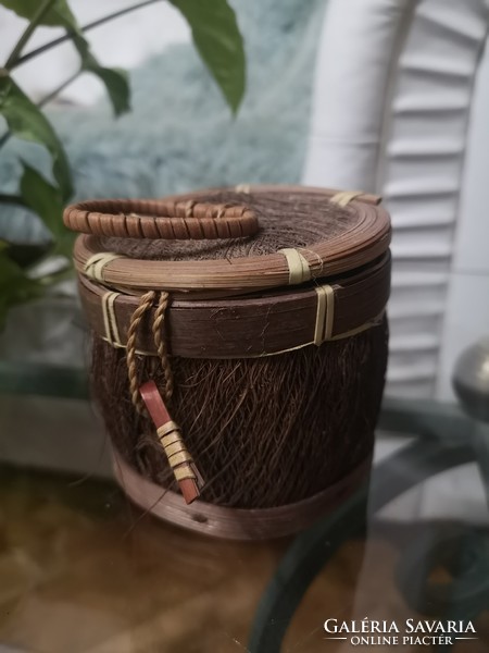 Coconut fiber, tropical natural box, spleen, seaweed 9x9 cm