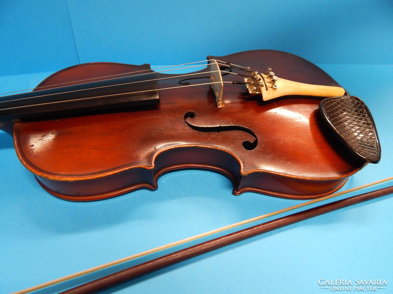 Minőségi  1/1-es hegedű 1957 évből, Szeged, használható állapotban