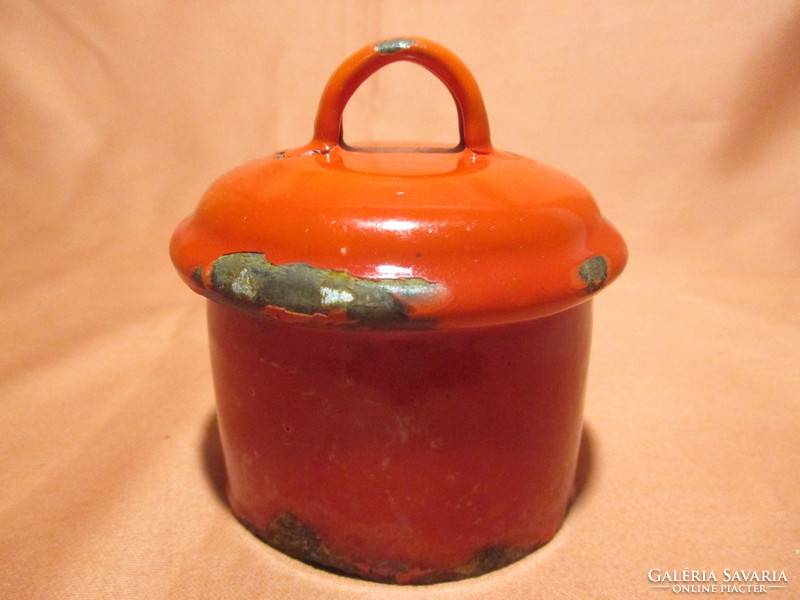 Old red enamel cegléd jug lid, water jug lid