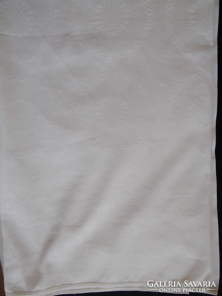 White damask tablecloth / tablecloth for sale!