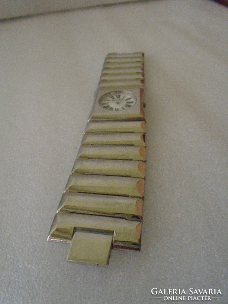 Extra luxus női karkötő óra Francia nagyon komoly súly 120 gramm brutálisan komoly darab