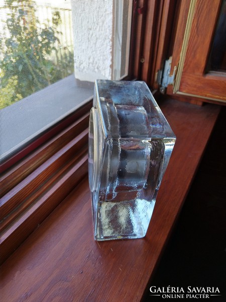 Table clock in solid glass