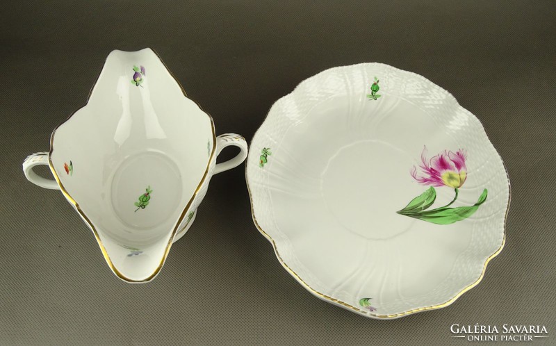 1G091 old Herend tulip porcelain sauce bowl with saucer