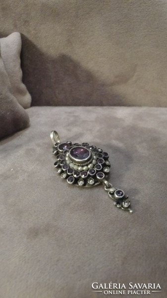 Silver pendant with amethyst and baroque pearls