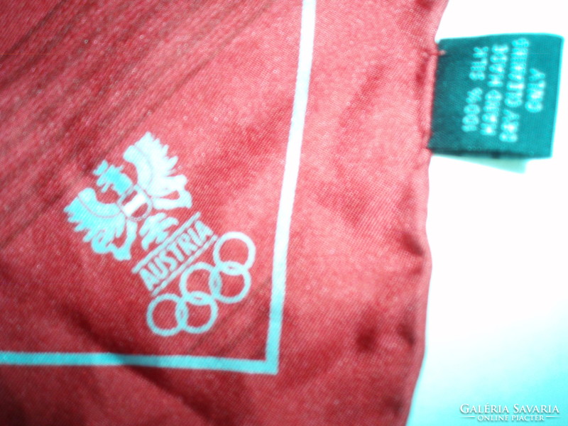 Vintage olimpiai valódi selyem kendő