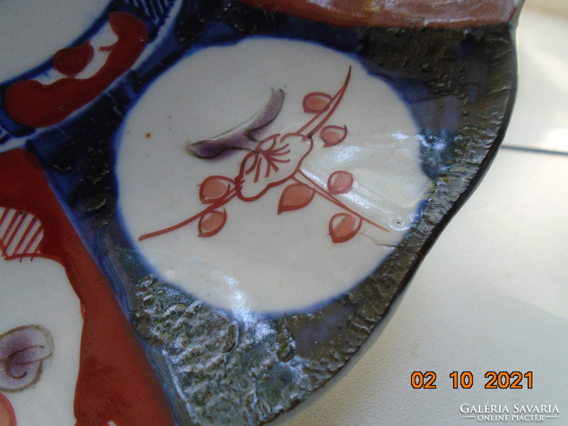 19.sz Kézzel festett IMARI kobaltkék-vaspiros mintával,növényi kobaltkék jelzéssel külső felületén