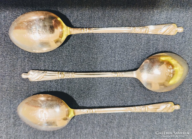 Silver teaspoon 3 pieces. English