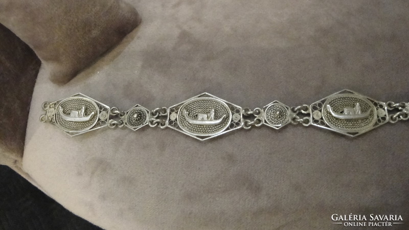 Filigree silver bracelet