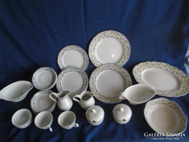Form marienbad ingres weis porcelain incomplete tableware consists of 30 pieces