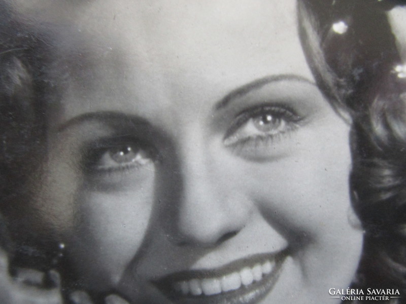 Dedicated photo sheet signed by actress Éva Szörényi (1917-2009) approx. 1939