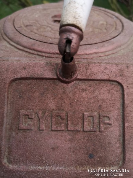 Drip / cyclop stove