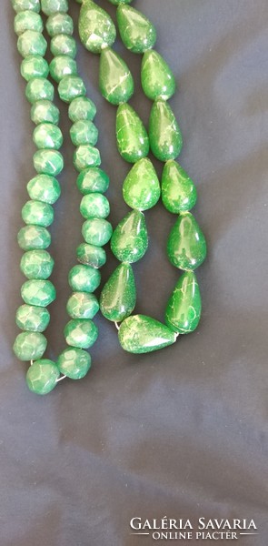 Jade pearl garlands