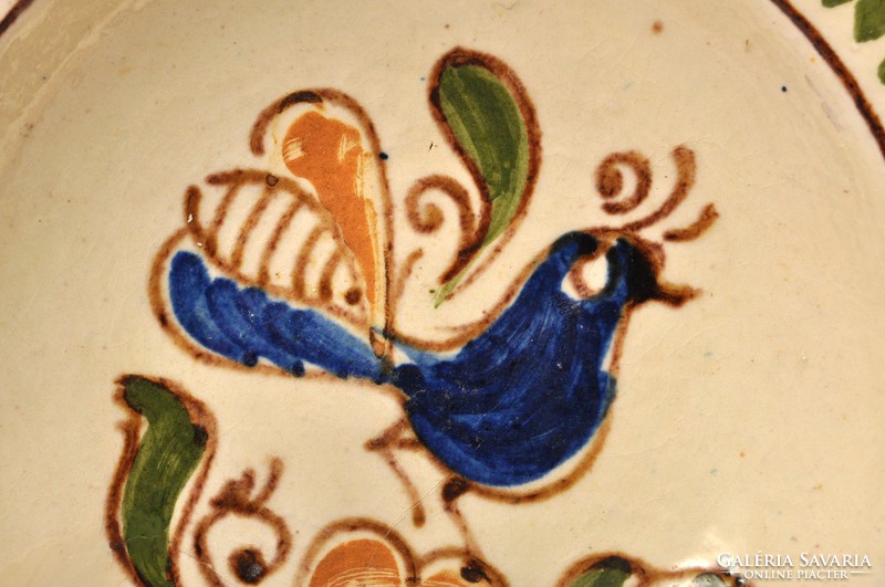 Corundum bird is a very old peasant plate. 1940s.