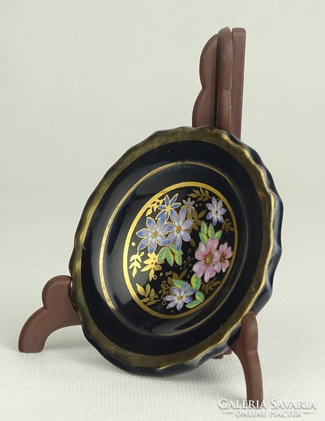 1G128 Régi porcelán mini dísztányér fekete arany 6.5 cm