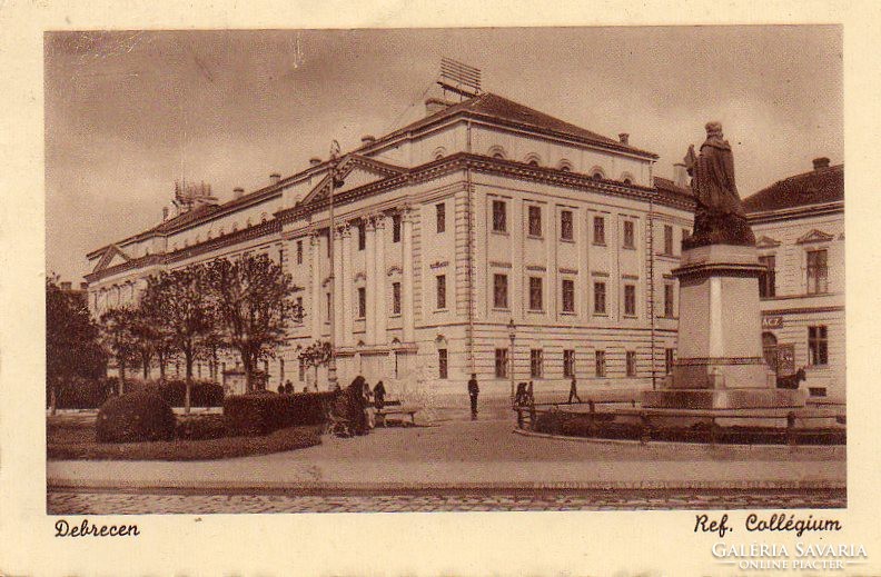 056 --- Running postcard Debrecen 1946 Weinstock photo