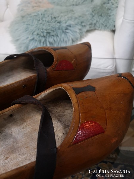 Holland fapapucs, régi faklumpa, tradicionális kézzel faragott bükkfa cipő