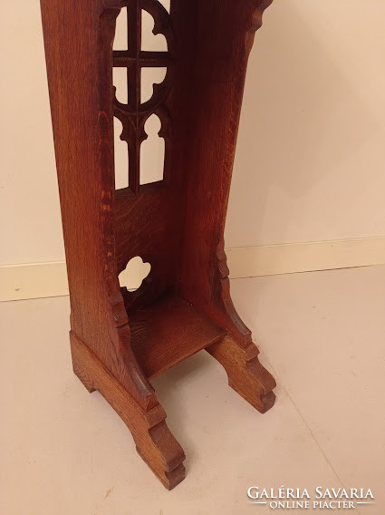 Antique gothic motif carved wood hardwood oak sculpture stand column table