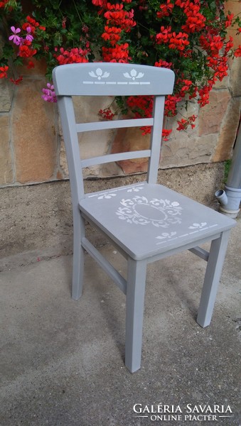 Old vintage painted waxed wooden chair (annie sloan)