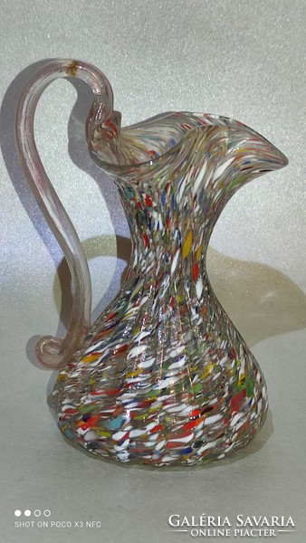 Muránoi kis méretű ezer színű üveg váza füles kiöntő sérült