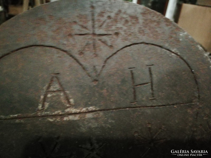 Forged church wafer oven from the 20th century, decoration