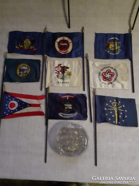 11-Db. Small size american states silk flag collection in glass ikebana holder