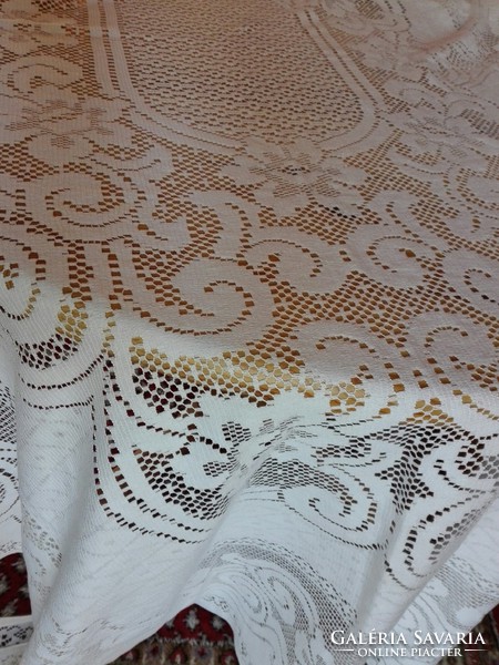 240X140 cm machine lace tablecloth, huge x
