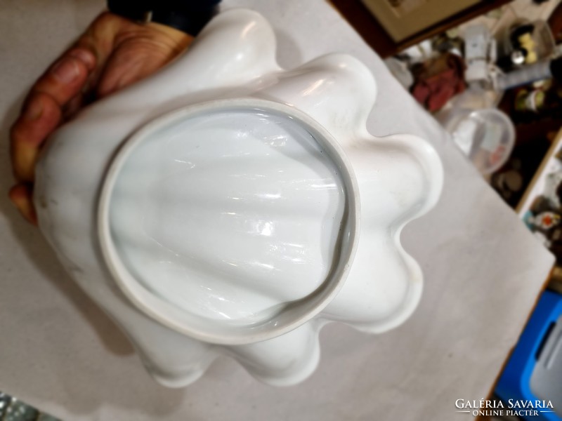 White herend bowl